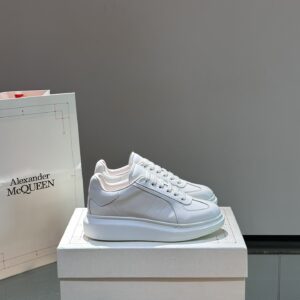 Thick Height Enhancing Shoes