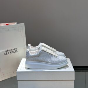 Thick Height Enhancing Shoes