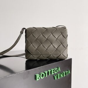 Diago Shoulder Bag