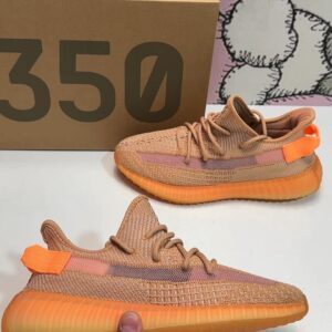 Adidas Yeezy 350 V2 sneakers america label