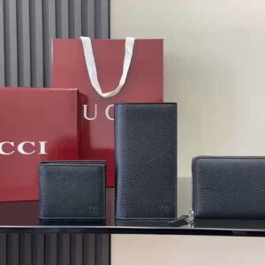 Black card holder wallet