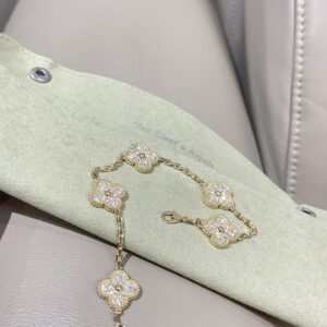 Van Cleef Arpels rainbow diamond bangle