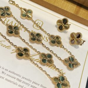 Laser rainbow flower necklace with ear display