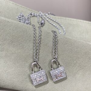 Hermes new full diamond bag necklace classic H bag