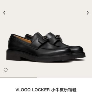 Valentino Monoco shoe