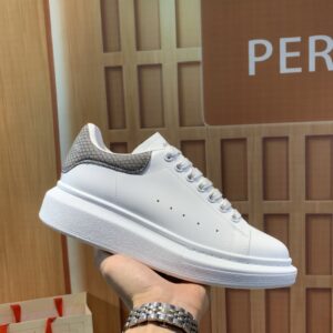 Alexander McQUEEN sneakers top version couple-style