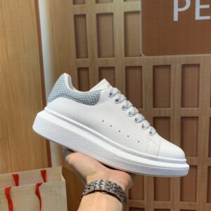 Alexander McQUEEN sneakers top version couple-style