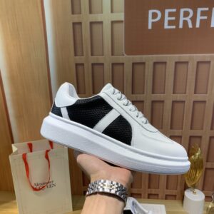 Alexander McQUEEN sneakers top version couple-style