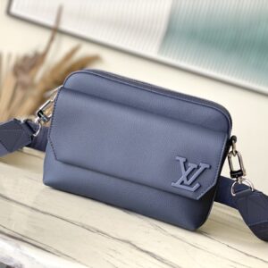 Fastline messenger bag with soft calf leather
