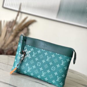Pochette Voyage Souple hand bag with Monogram Eclipse canvas
