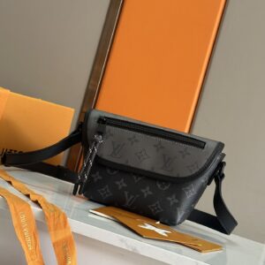 Mini silver buckle pulse mini pouch