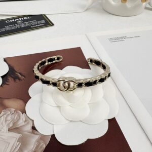New hollow cutout leather shallow gold open bracelet