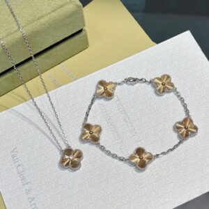 Christmas limited edition necklace