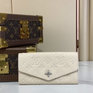 Sarah Slim Wallet Model M12172