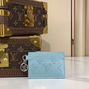Charms Pocket Card Wallet Model M12178
