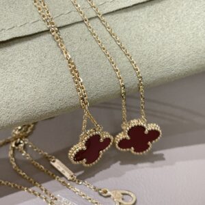 Red flower necklace