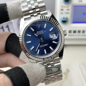 Clean Blue Dial Journal 3235 movement