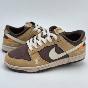 Nike SB Dunk Low LV Moonstar