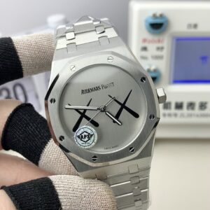 APS Audemars Piguet 15500 KAWS collaboration watch