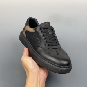 Ecco Casual Sports Shoes