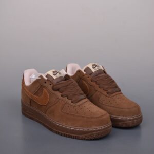 Nike Air Force 1 Low company series with honeycomb cushion and accessories