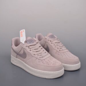 Nike Air Force 1 Low company series with honeycomb cushion and accessories