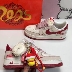 Air Force 1 low-cut shoes grey white red snake year
