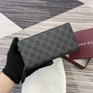 Wallet with GG pattern fabric