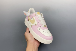Nike Air Force 1 Low mini bow with collapsible toespace