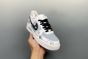 Nike Air Force 1 Low