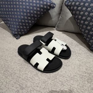 Hermes Chypre sandals
