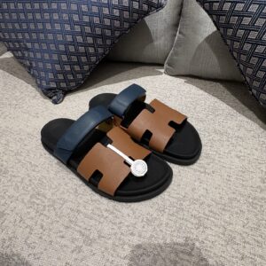Hermes Chypre sandals