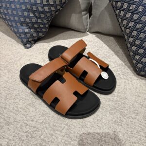 Hermes Chypre sandals