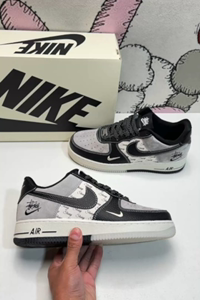 Air Force 1 low-cut shoes black white grey Stussy