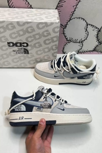 Air Force 1 low-cut shoes grey white blue strap