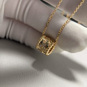VCA kaleidoscope necklace