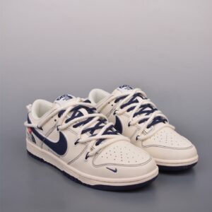 Nike SB Dunk Low North Face Deconstructed Lacing Original Factory