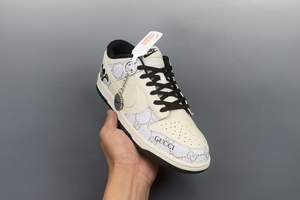 Nike SB Dunk Low Gucci Collaboration