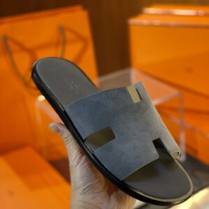 Hermès Izmir leather sandal