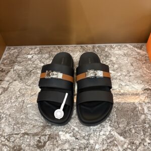 Kelly series hand-made sandals with distinctive design