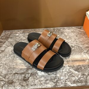 Kelly series hand-made sandals with distinctive design
