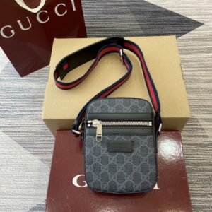 Mini crossbody bag