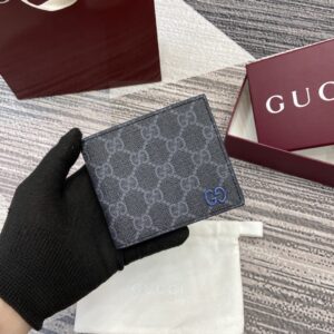 Bifold wallet with GG Supreme fabric