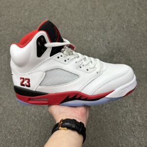 Air Jordan 5 Fire Red Black Tongue High sneaker