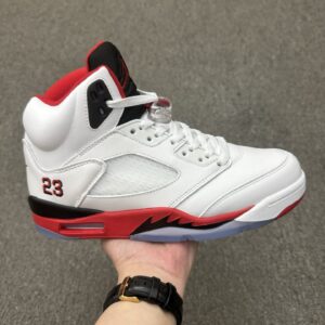 Air Jordan 5 Fire Red Black Tongue High sneaker