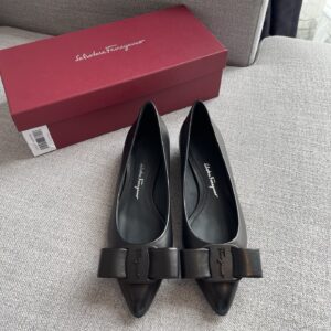 Ferragamo SF Viva Bow Shoe