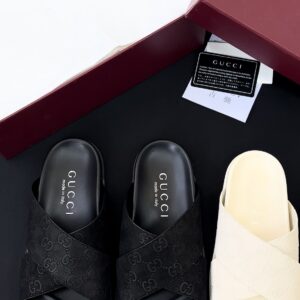 Gucci summer leather sole sandals