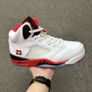 Air Jordan 5 Fire Red Black Tongue High sneaker