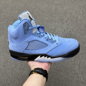 Air Jordan 5 UNC University Blue High sneaker