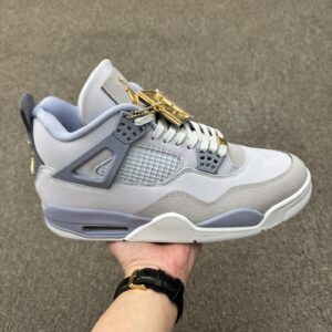 Air Jordan 4 PE UNC First Class